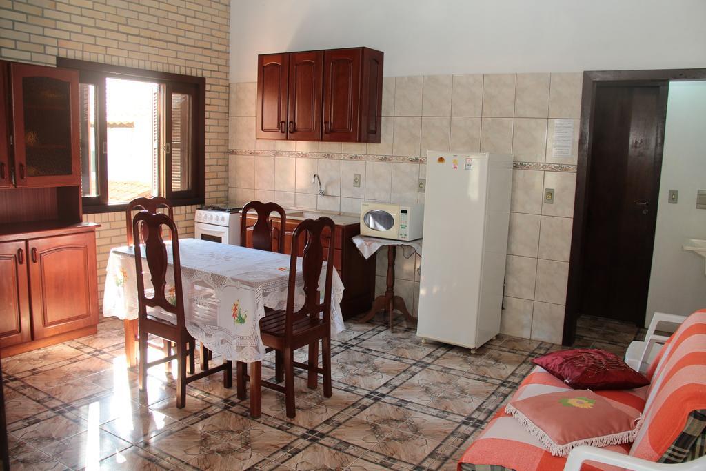 Residencial Aracua Hotel Bombinhas Værelse billede