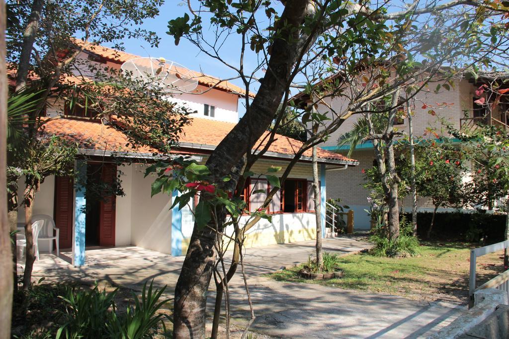 Residencial Aracua Hotel Bombinhas Eksteriør billede