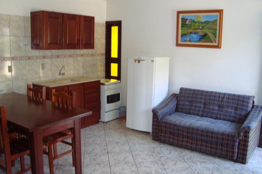 Residencial Aracua Hotel Bombinhas Eksteriør billede
